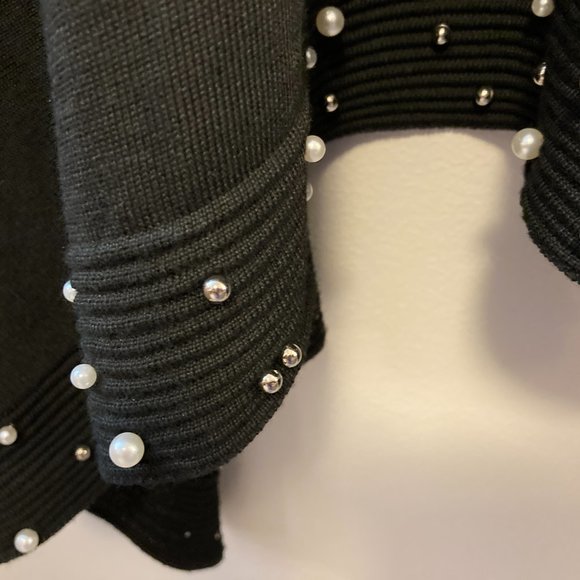 Cardigan C est. 1946 Draped Black White and Silver Beading Sz M Grandma-Core - Picture 8 of 13